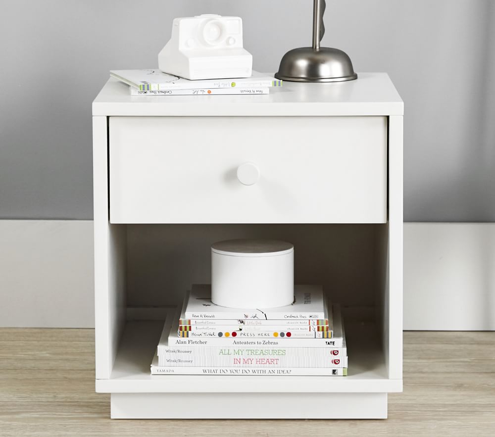 Milo Nightstand